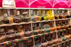 Fluffy Candy chocolate Shop