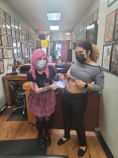 Tattoo Shop «Jersey City Tattoo», reviews and photos, 253 Newark Ave, Jersey City, NJ 07302, USA