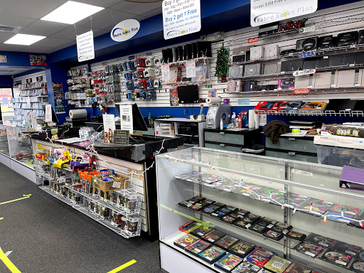 Video Game Store «Retro Games Plus», reviews and photos, 2453 Berlin Turnpike, Newington, CT 06111, USA