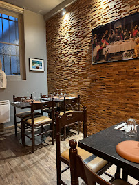 Atmosphère du Restaurant L'anason - Meyhane - Mezze Bar à Paris - n°2