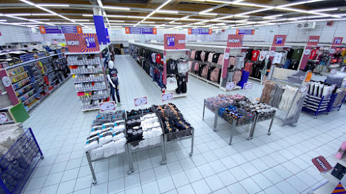 Magasin discount B&M Saint-Rémy