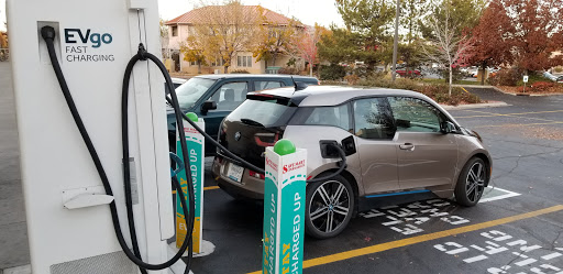 Electric vehicle charging station contractor Reno