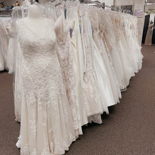 Bridal Shop «Bridal Aisle Off the Rack Boutique & Consignment», reviews and photos, 308 5th Ave SE, Osseo, MN 55369, USA
