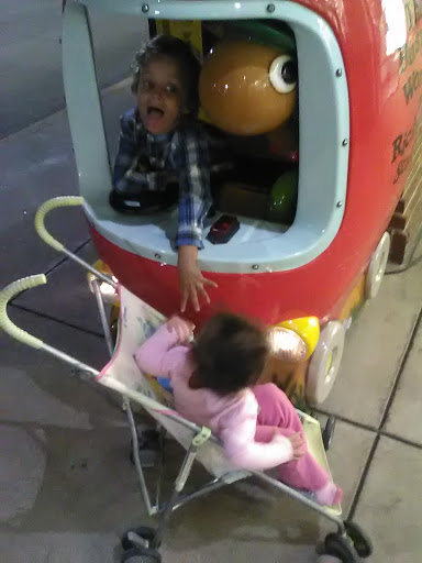 Clothing Store «Nike Factory Store», reviews and photos, 301 Tanger Dr #101, Terrell, TX 75160, USA