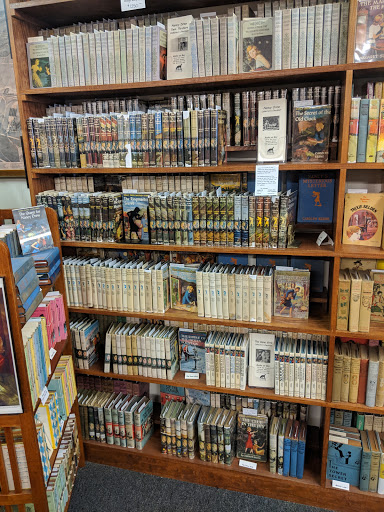 Book Store «Books on Bay», reviews and photos, 224 W Bay St, Savannah, GA 31401, USA