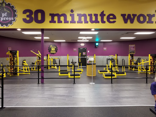 Gym «Planet Fitness», reviews and photos, 1007 E Grand River Ave, Brighton, MI 48116, USA