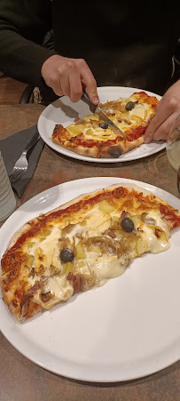Plats et boissons du Pizzeria Pizza Martel'li - n°5