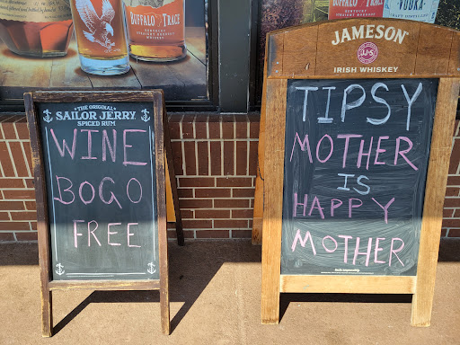 Liquor Store «Big B Liquors», reviews and photos, 1820 S Ridgewood Ave, Edgewater, FL 32141, USA