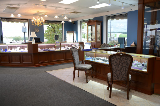 Jeweler «McKenzie & Smiley Jewelers», reviews and photos, 2794 Wilma Rudolph Blvd, Clarksville, TN 37040, USA