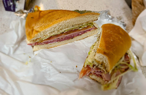 Pub «Tap Union Freehouse», reviews and photos, 1300 Washington St #200, Vancouver, WA 98660, USA