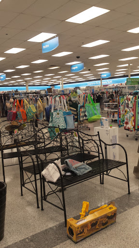 Clothing Store «Ross Dress for Less», reviews and photos, 1711 W Loop 281, Longview, TX 75604, USA