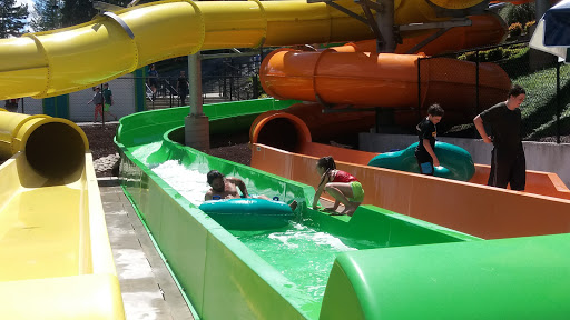 Amusement Park «Wild Waves Theme & Water Park», reviews and photos, 36201 Enchanted Pkwy S, Federal Way, WA 98003, USA
