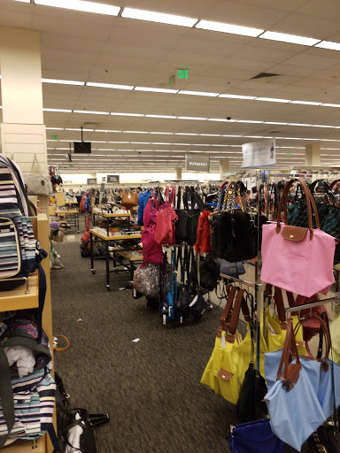 Department Store «Nordstrom Rack Glendale Fashion Center», reviews and photos, 227 N Glendale Ave, Glendale, CA 91206, USA