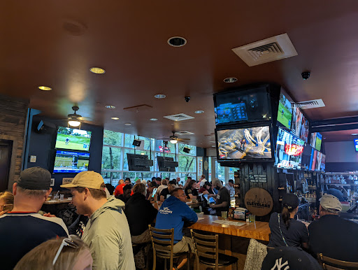 Shopping Mall «Galleria at Erieview», reviews and photos, 1301 E 9th St, Cleveland, OH 44114, USA