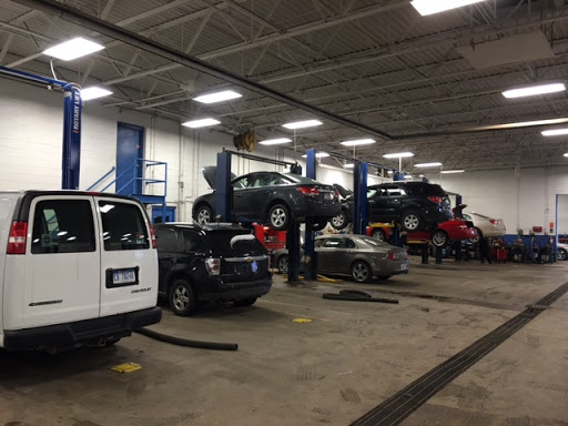 Car Dealer «Vic Canever Chevrolet», reviews and photos, 3000 Owen Rd, Fenton, MI 48430, USA