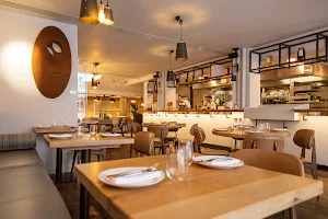 Meraki Greek Restaurant & Bar Fitzrovia image