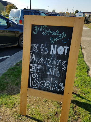 Used Book Store «3rd Street Book Exchange», reviews and photos, 1615 3rd St, Marysville, WA 98270, USA
