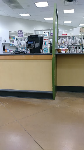 Supermarket «Hy-Vee», reviews and photos, 2951 SW Wanamaker Rd, Topeka, KS 66614, USA