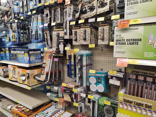 Hardware Store «Harbor Freight Tools», reviews and photos, 34600 Vine St, Eastlake, OH 44095, USA