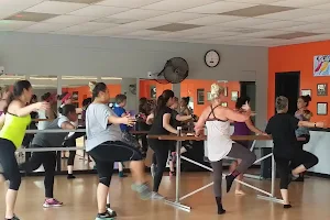 n'Caliente Fitness - Group Fitness Class, Boot Camp Classes in Round Rock image