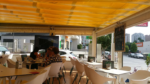 Bar olayo - Carrer Marinada, 5, 03570, Alicante, España