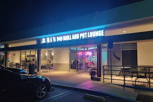 949 Grill Lounge image