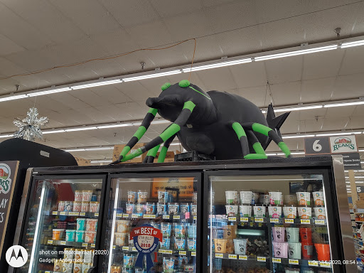 Grocery Store «Reams Grocery Springville», reviews and photos, 759 E 400 S, Springville, UT 84663, USA