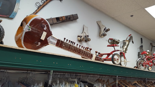 Thrift Store «USA Family Thrift», reviews and photos, 4470 S 108th St, Greenfield, WI 53228, USA