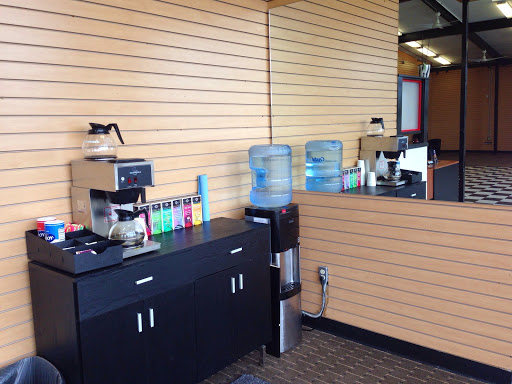 Used Car Dealer «Kimbrell Auto Sales ,the only silverdale wa used car dealer», reviews and photos, 9549 Silverdale Way NW, Silverdale, WA 98383, USA