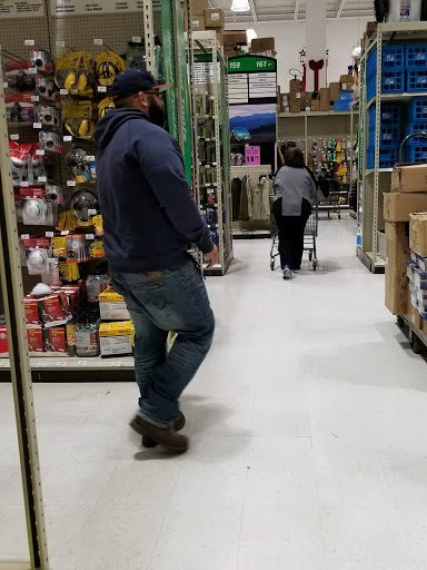 Home Improvement Store «Menards», reviews and photos, 290 N Bolingbrook Dr, Bolingbrook, IL 60440, USA