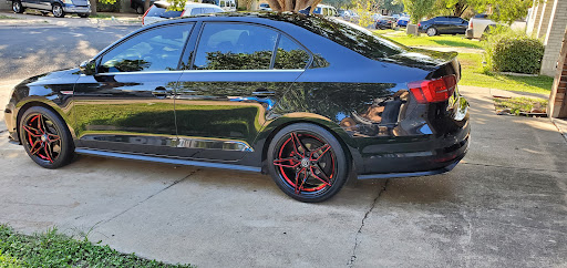 Auto Body Shop «Service King Collision Repair of North Lamar», reviews and photos, 6518 N Lamar Blvd, Austin, TX 78752, USA