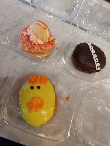 Donut Shop «Donut Crazy», reviews and photos, 290 York St, New Haven, CT 06511, USA