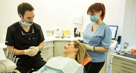 Οδοντιατρική Κλινική id Dental Clinic - Ιωάννης Ζιούνας - Οδοντίατρος - Αθήνα