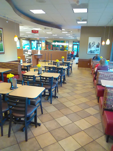 Fast Food Restaurant «Chick-fil-A», reviews and photos, 7125 Forest Hill Ave, Richmond, VA 23225, USA