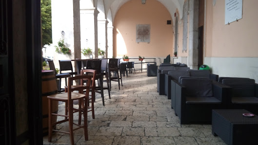 Caffe Dei Portici S.A.S. Piazza Guglielmo Marconi, 1, 03041 Alvito FR, Italia