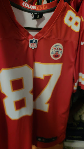 Sportswear Store «Kansas Sampler Topeka», reviews and photos, 5918 SW 21st St, Topeka, KS 66604, USA