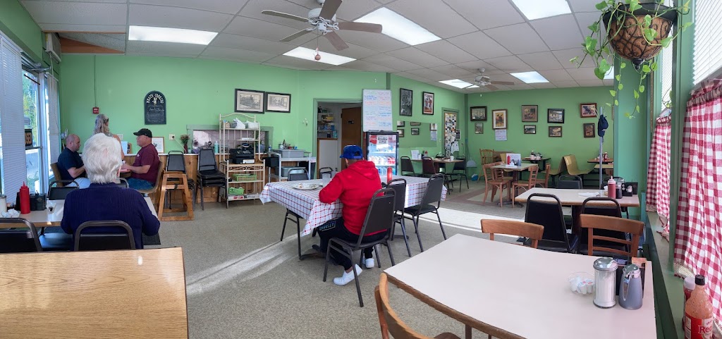 The Brickyard Cafe 04938