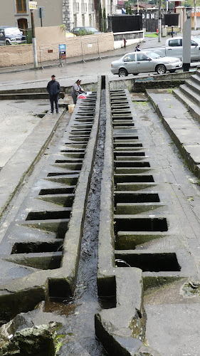 JH2J+CWC, Baños de Agua Santa, Ecuador