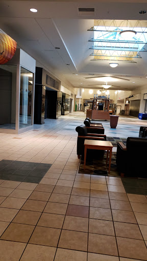 Shopping Mall «Forest Mall», reviews and photos, 835 W Johnson St, Fond du Lac, WI 54935, USA