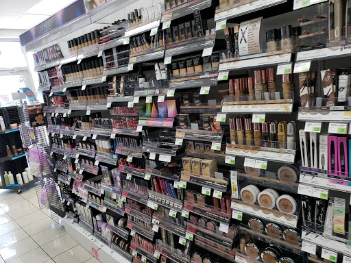 Beauty Supply Store «Sally Beauty», reviews and photos, 2561 Countryside Blvd #5, Clearwater, FL 33761, USA