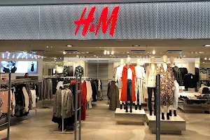 H&M HOME image
