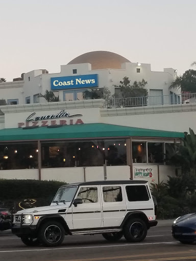 Moonlight Plaza Shopping Center, 315 S Coast Hwy 101, Encinitas, CA 92024, USA, 