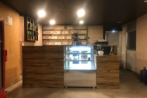 Tauwa coffee shop image