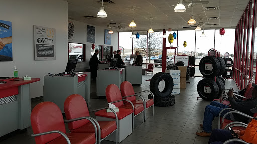Tire Shop «Discount Tire Store - Burton, MI», reviews and photos, 4210 E Court St, Burton, MI 48509, USA