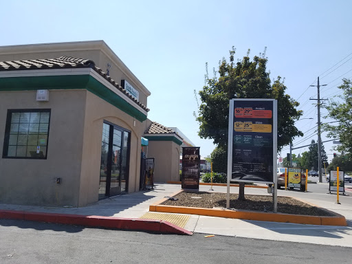 Car Wash «Quick Quack Car Wash - South Natomas», reviews and photos, 3436 Northgate Blvd, Sacramento, CA 95834, USA