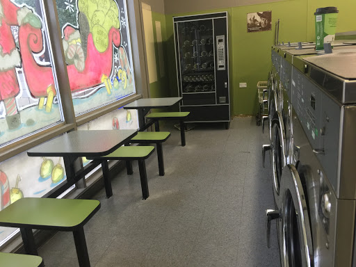 Laundromat «San Antonio Coin Laundry», reviews and photos, 177 N San Antonio Ave, Upland, CA 91786, USA