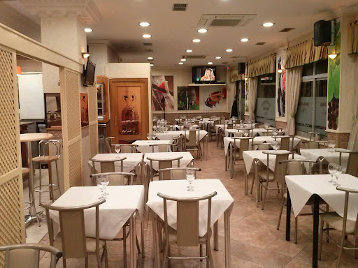Restaurante El Picoesquina - C. Guzmán el Bueno, 4, 02002 Albacete, España