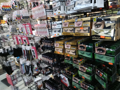 Beauty Supply Store «Mid-K Beauty Supply», reviews and photos, 5408 NE M L King Blvd, Portland, OR 97211, USA