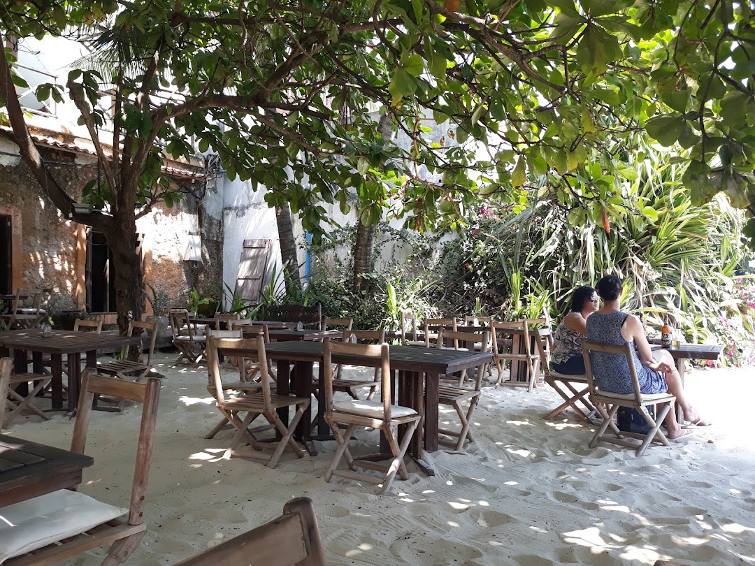 Livingstone Beach Restaurant
