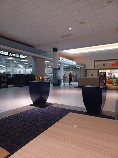 Book Store «Books-A-Million», reviews and photos, 1700 W International Speedway Blvd, Daytona Beach, FL 32114, USA